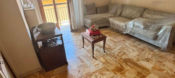 6 rooms Apartment in Florence, Italy No. 301497 5