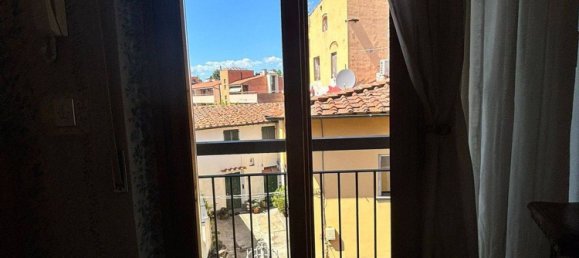 6 rooms Apartment in Florence, Italy No. 301497 35