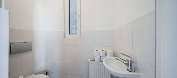 2 rooms Apartment in Favoriten, Austria No. 221307 10