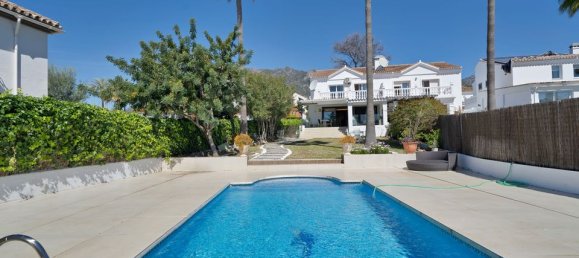 4 Schlafzimmer Villa in Marbella, Spain, Nr. 183924 2