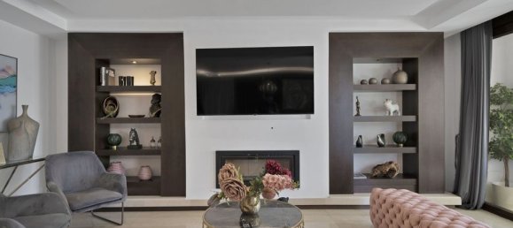 4 Schlafzimmer Villa in Marbella, Spain, Nr. 183924 17