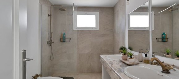 4 Schlafzimmer Villa in Marbella, Spain, Nr. 183924 29