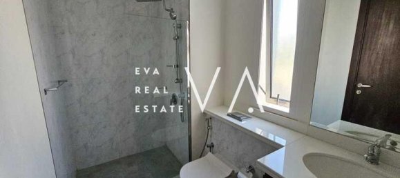 Adosado de 3 dormitorios en Dubai, UAE No. 102965 9