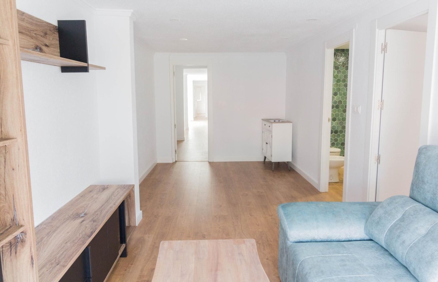 Apartamento de 3 dormitorios en Alicante, Spain No. 208331