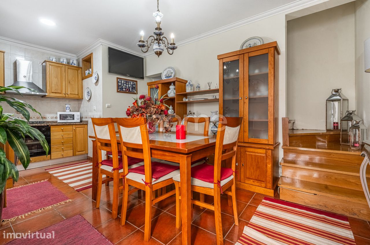 2 bedrooms House in Viana do Castelo, Portugal No. 226286