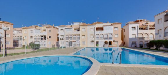 60 m² bungalow en venta en Torrevieja, Alicante, Comunidad Valenciana, Spain № 370076 21
