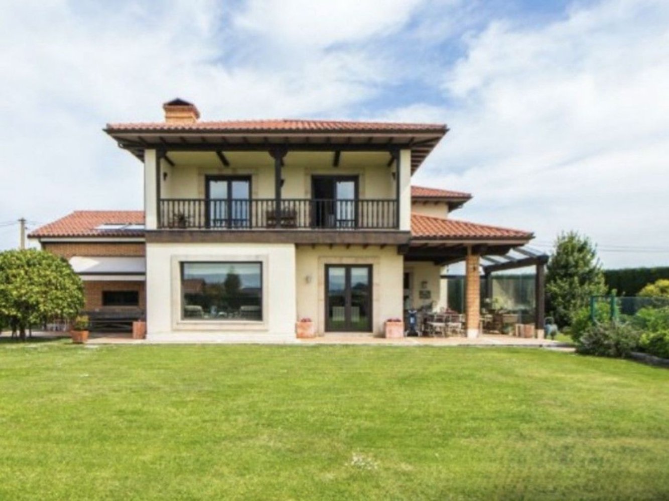 5 غرف نوم منزل في Soto del Barco, Spain رقم 154896