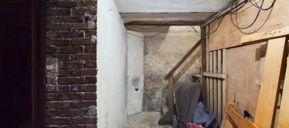 Apartamento de 2 dormitorios en Romilly-sur-Seine, France No. 275103 8