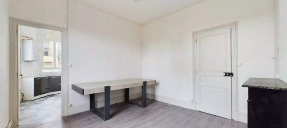 Apartamento de 2 dormitorios en Romilly-sur-Seine, France No. 275103 2
