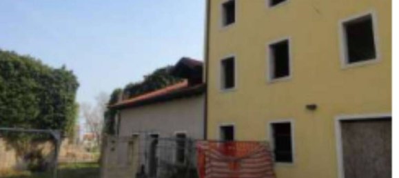 4 rooms Apartment in Schio, Italy No. 263610 6
