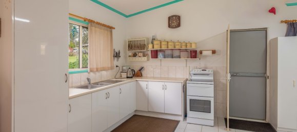 1 غرف نوم مزرعة في Glenwood, Australia رقم 200 13