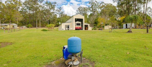 1 غرف نوم مزرعة في Glenwood, Australia رقم 200 6