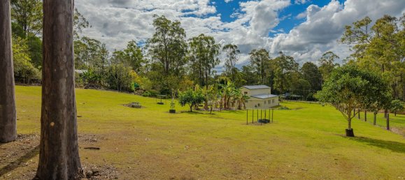 1 غرف نوم مزرعة في Glenwood, Australia رقم 200 11