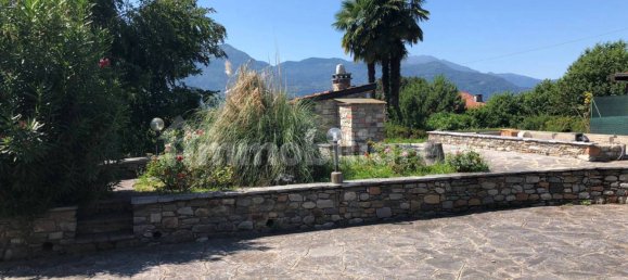 2 bedrooms Villa in Porto Valtravaglia, Italy No. 185761 16