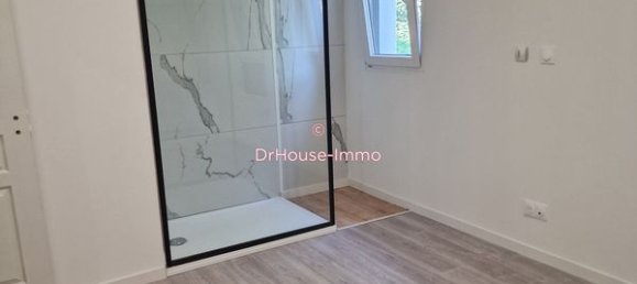 3 bedrooms House in Wattrelos, France No. 55881 6