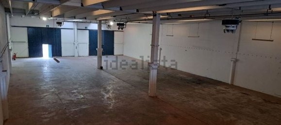 900m² Warehouse in Ferrara, Italy No. 254899 3