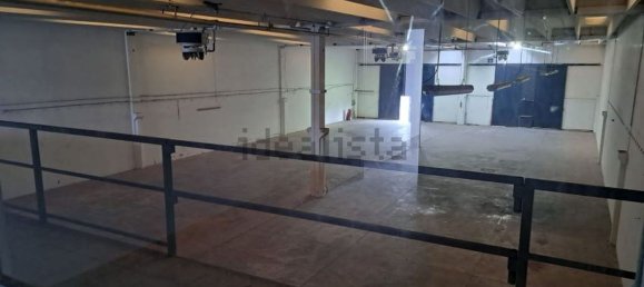 900m² Warehouse in Ferrara, Italy No. 254899 15