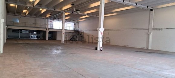 900m² Warehouse in Ferrara, Italy No. 254899 5
