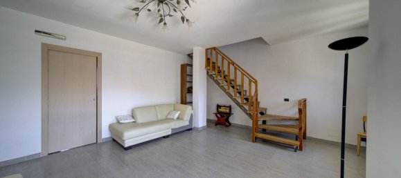 5غرفة منزل ذو طابقين في Poirino, Italy رقم 277897 2