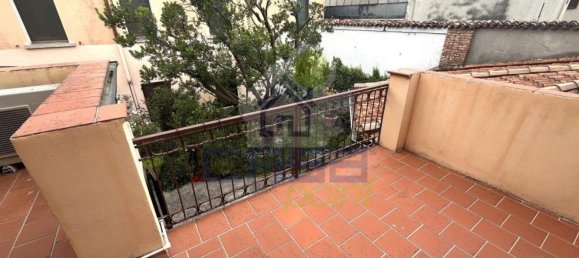 Вилла с 5 комнатами в Кремона, Италия № 269487 19