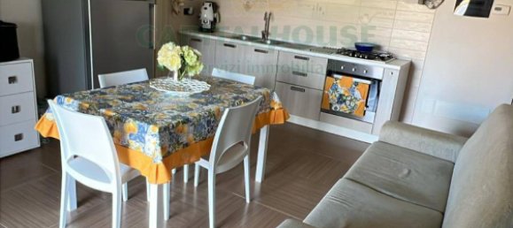 2 Schlafzimmer Wohnung in Castellabate, Italy, Nr. 313930 2