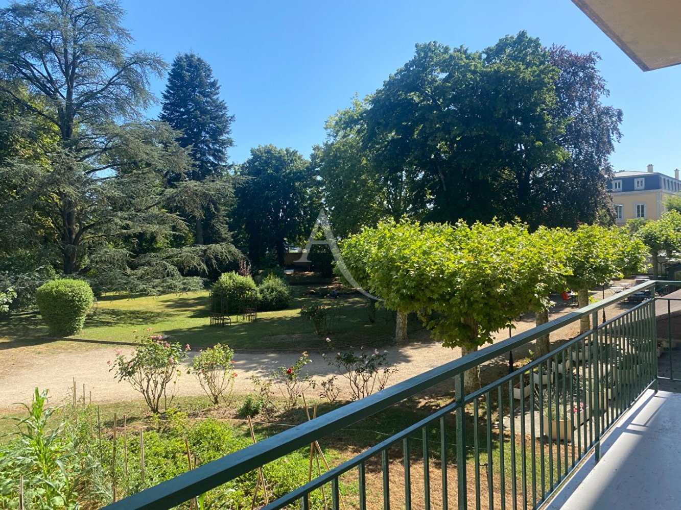 2 bedrooms Apartment in Bourg-en-Bresse, France No. 271159