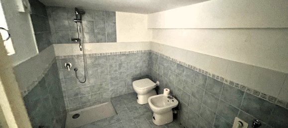 1 bedroom Apartment in Recco, Italy No. 130088 8