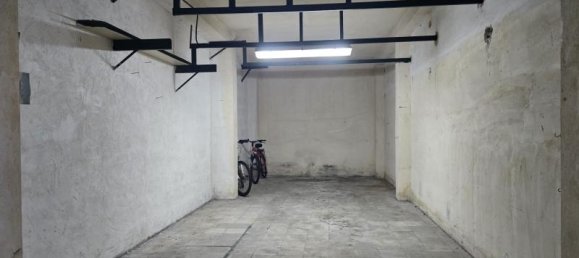 27m² Garage in Lecce, Italy No. 230364 3