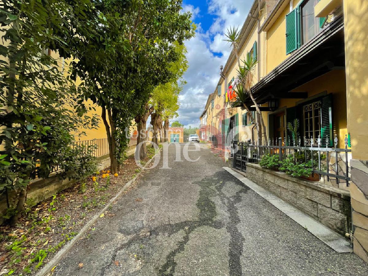 1 bedroom House in Pisa, Italy No. 104877