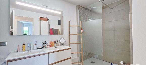 3 Schlafzimmer Wohnung in La Roche-sur-Foron, France, Nr. 264247 5