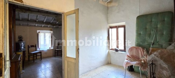 3 Schlafzimmer Haus in Configni, Italy, Nr. 170022 12