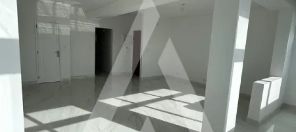 3 bedrooms Apartment in Cascais, Portugal No. 66992 5