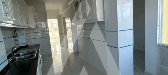 3 bedrooms Apartment in Cascais, Portugal No. 66992 8