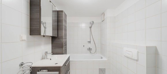 Studio in Brigittenau, Austria No. 195425 7