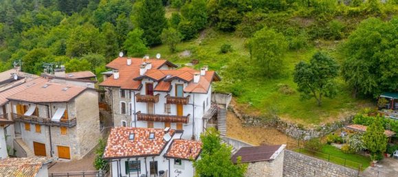3 Schlafzimmer Haus in Terragnolo, Italy, Nr. 364717 32