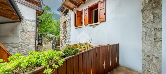 3 Schlafzimmer Haus in Terragnolo, Italy, Nr. 364717 23