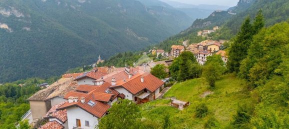 3 Schlafzimmer Haus in Terragnolo, Italy, Nr. 364717 36