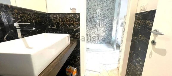 5-Zimmer Haus in Carrara, Italy, Nr. 48150 9