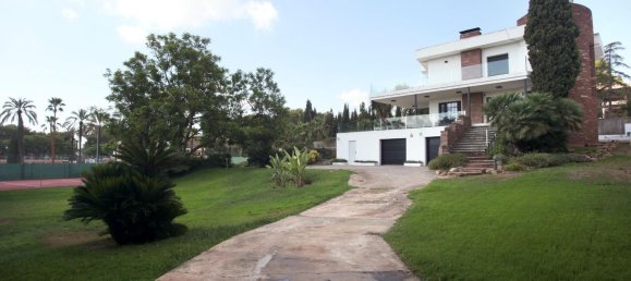 5 bedrooms House in Godella, Spain No. 178731 3