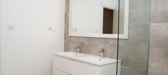 5 bedrooms House in Godella, Spain No. 178731 45