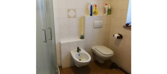5 rooms House in Montanaro, Italy No. 253759 2