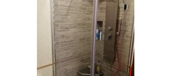 5 rooms House in Montanaro, Italy No. 253759 5