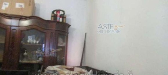 3 rooms Apartment in Rome, Italy No. 189949 10