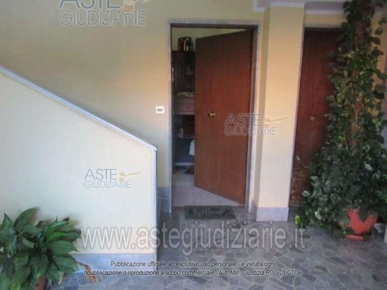 3 rooms Apartment in Rome, Italy No. 189949