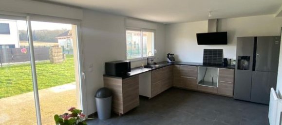 Casa de 3 dormitorios en D'Huison-Longueville, France No. 351964 8