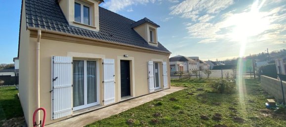 Casa de 3 dormitorios en D'Huison-Longueville, France No. 351964 2