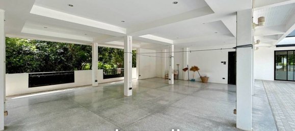 5 bedrooms Villa in Hua Hin, Thailand No. 14469 12