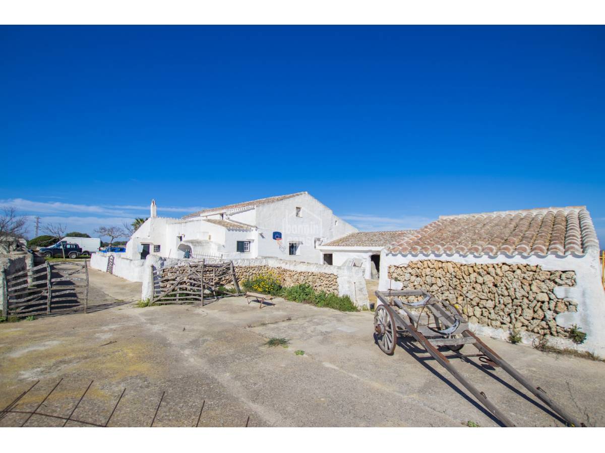 6 chambres Maison à Mahon, Spain No. 665