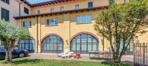 7-salle Villa à Como, Italy No. 305447 2