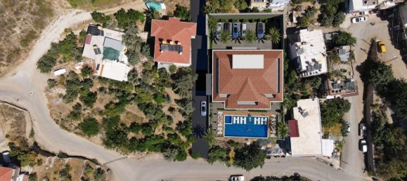 5 rooms Apartment in Alanya, Turkey No. 9575 4